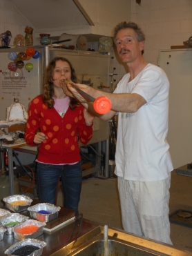 Bunte Glaskugeln selbst blasen